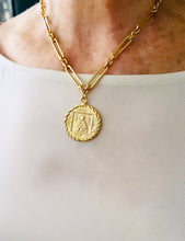 ONLY 2 LEFT!!! Perpetuo SOCORRO Escapulario Charm with the Pope on the Back ✨ SOFIA Chain Short Necklace 18”-20”