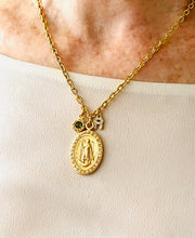 San Rafael Arcángel Pearl Charm HEALER ✨ with Tourmaline Green Charm✨con su Luz Verde, te ayuda a Sanar heridas Emocionales y Físicas ✨ on CAMILA Chain 16” Adj to 18” ✨ Choose Initial ⬇️