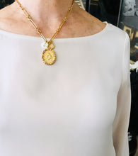 ONLY 2 LEFT!!! NEW! San Antonio with Rose Crystals 💖 & Pearl ✨SOFIA Chain✨ Short Necklace 18-20” Choose Nácar Initial Below ⬇️