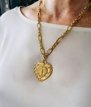 ONLY 1 LEFT!!! NEW! HEART Milagrosa Pendant 💗 with Rose Crystals Energy of Love 💖 & Pearl ✨REGINA Chain Necklace✨ Short Necklace 20”-22”