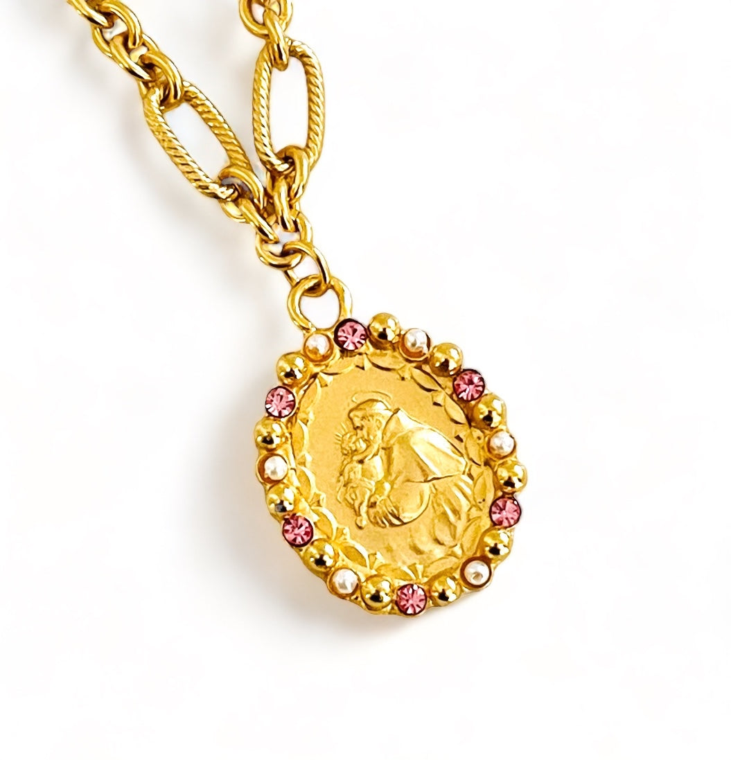 ONLY 2 LEFT!!! NEW! San Antonio with Rose Crystals & Pearl 💖 REGINA Chain Short 20”-22”