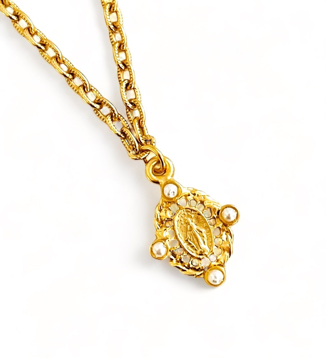 Milagrosita CAMILA Chain ✨Short Necklace CHOOSE LENGTH: Short 16”-18”✨ Medium: 18”-20” or Longer-Mid Length: 20”-22”📸 Seen Above Longer-Mid