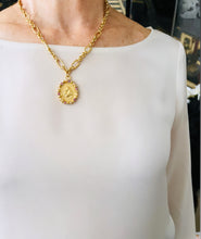 ONLY 2 LEFT!!! NEW! San Antonio with Rose Crystals & Pearl 💖 REGINA Chain Short 20”-22”