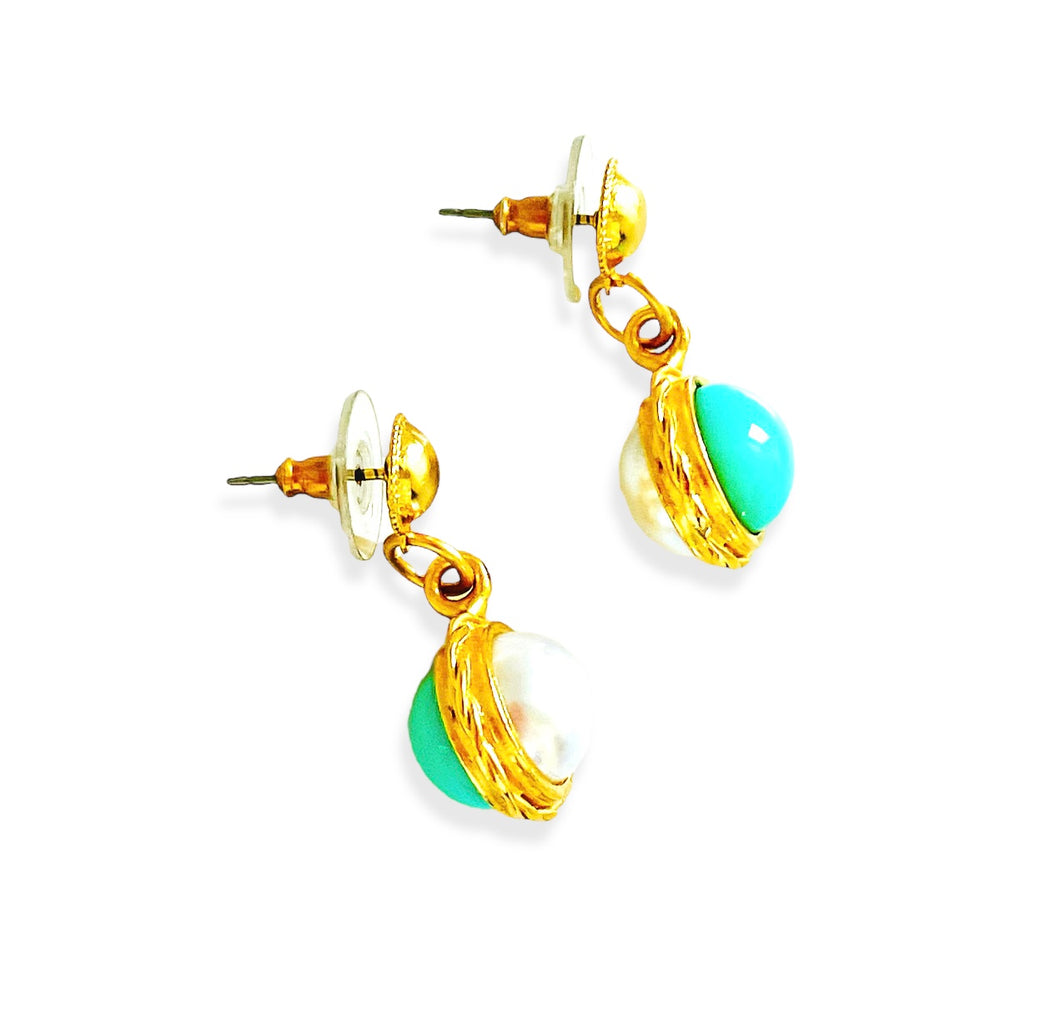 Double Cab Earrings in Turquesa & Pearl