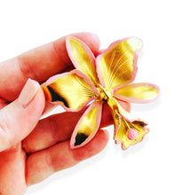 ONLY 2 LEFT!!! CATTLEYA Orchid in BLUSH Pin/Brooch ✨ Pendant Necklace Pendant Option at the Back✨ ✨Chain or Choker Necklace Option Available Below ⬇️