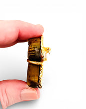 Tiger Eye for Protection 🐴 Carved Horse Brooch 🧷