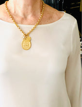 NEW! SAGRADA FAMILIA 💛 ESCAPULARIO✨ with Cross & Pearl Charms ✨ ESTEFANIA Link Chain Short Necklace 20”-22”