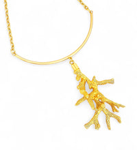ONLY 1 LEFT!!! Coral Like 🪸Branch Statement Pendant Approx 4” in GOLD ⭐️ Short Mid-Length Bar & Chain Necklace 18-20-23”