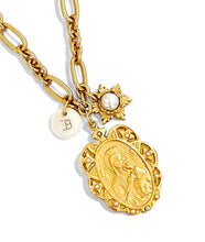 NEW!!! Perpetuo Socorro with Pearl Detail✨ REGINA Chain ✨Short Necklace 20-22”✨ Choose Initial Below ⬇️