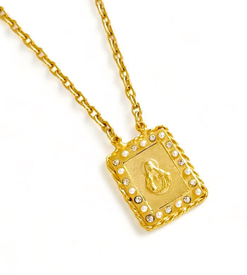 Sagrado CORAZÓN de Jesus, Estampilla Style Charm with Pearl & CZ ✨ CAMILA Chain Short Necklace 20”