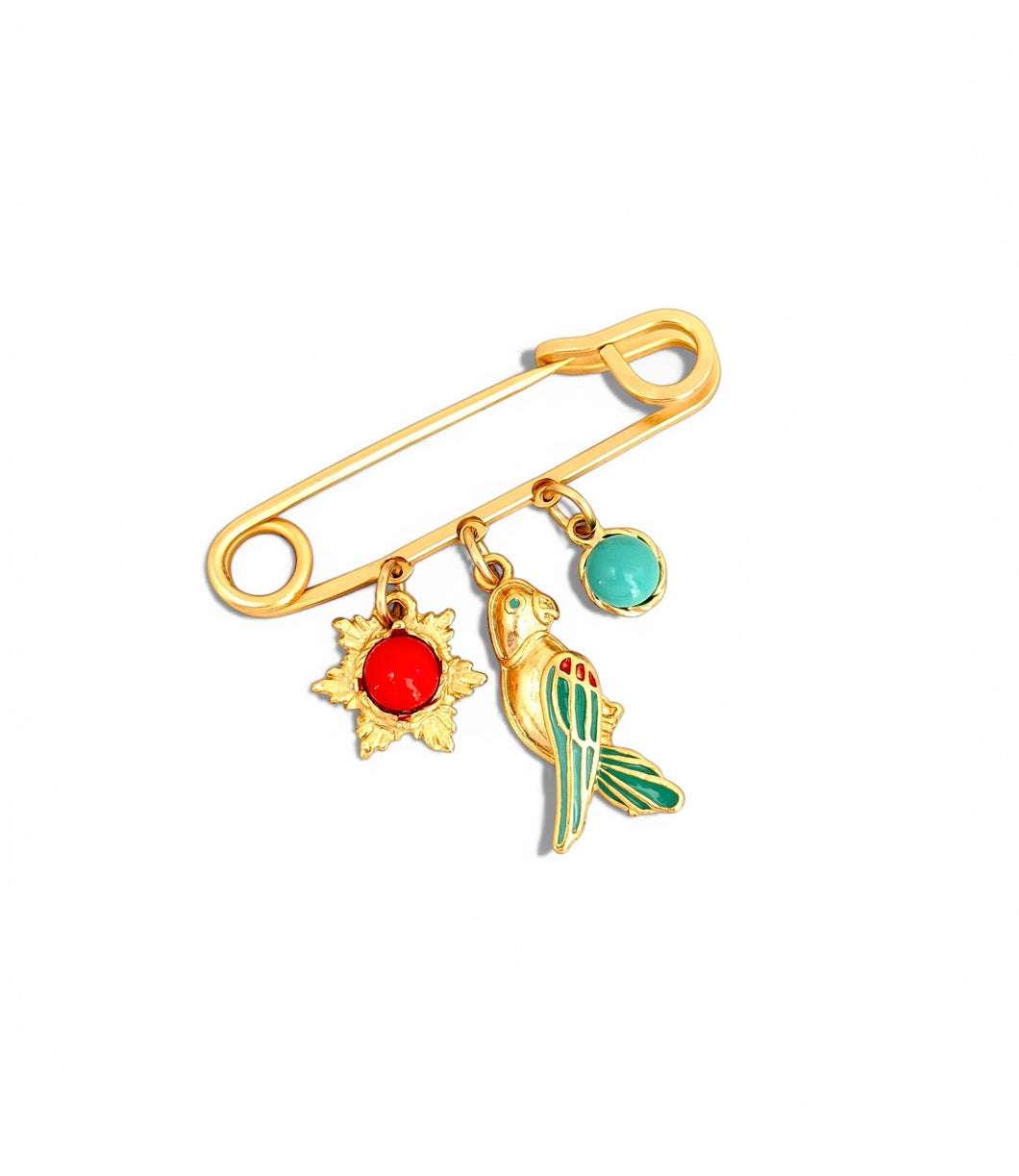 Guacamayo 🦜 Charm Pin 🧷