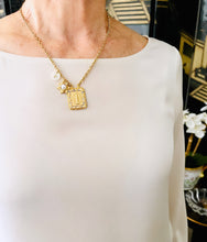 Virgen MILAGROSA w/ Pearl & CZ Estampilla Style✨ CAMILA Chain ✨ Short Necklace 20” ✨ Choose Initial Below ⬇️