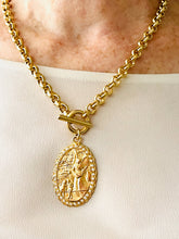 Angel de la GUARDA Medallón ✨”Ángel de mi guarda, dulce compañía, no me desampares ni de noche ni de día” ✨ Short Necklace with ESTEFANIA Chain Toggle Closure 22”✨