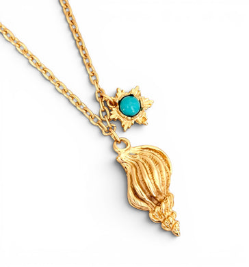Concha 🐚 Gold with Turquoise Color Charm on Camila Chain Short Necklace 20”-22”